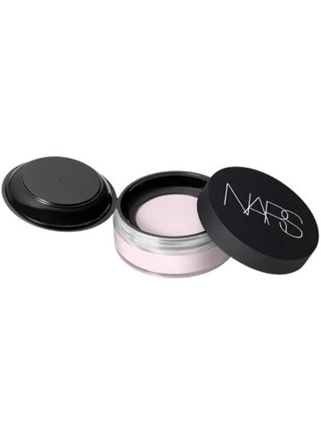 nars-light-reflecting-prismatic-powder-loose.