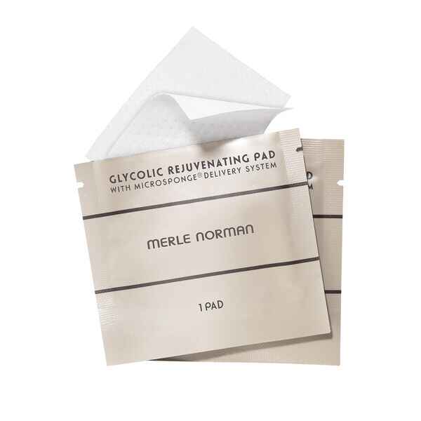 Merle Norman Glycolic Rejuvenating Pads.