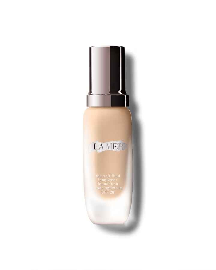 La Mer THE SOFT FLUID LONG WEAR FOUNDATION BROAD SPECTRUM SPF 20.