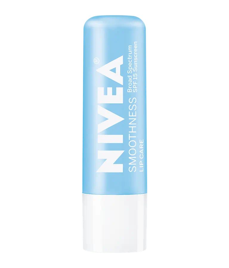 Nivea SMOOTHNESS LIP CARE.