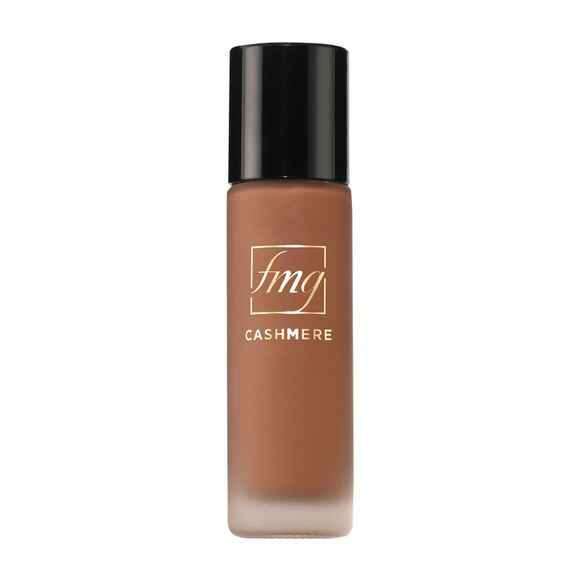 Avon fmg Cashmere 24 Hour Liquid Foundation.