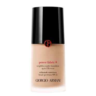 Armani Beauty POWER FABRIC + FOUNDATION.