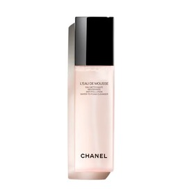 Chanel LEAU DE MOUSSE Anti-Pollution Water-to-Foam Cleanser.