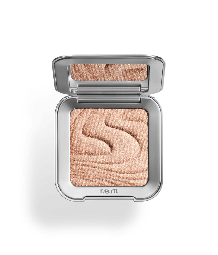 r e m beauty highlighter topper.