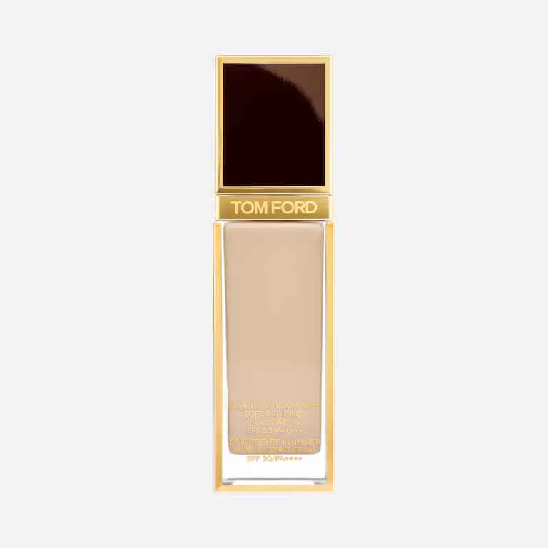 Tom Ford SHADE AND ILLUMINATE SOFT RADIANCE FOUNDATION SPF 50.
