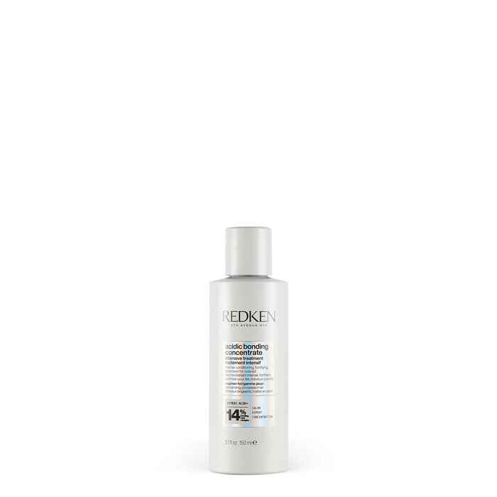 Redken ACIDIC BONDING CONCENTRATE INTENSIVE TREATMENT.