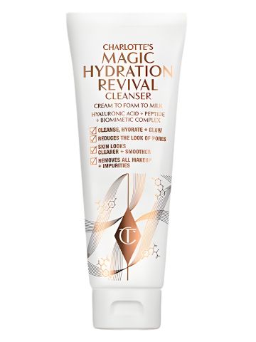 charlotte-tilbury-magic-hydration-revival-cleanser (1).