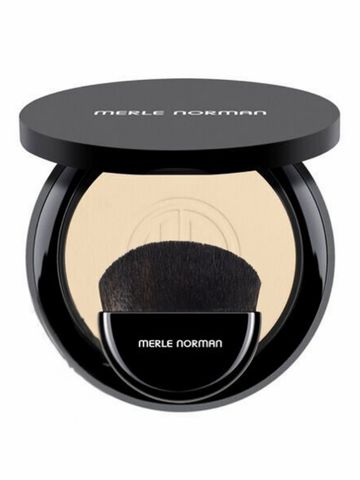 merle-norman-soft-focus-finishing-powder-light-to-medium.